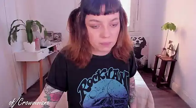sophia goth online show from 01-12-25, 10:33