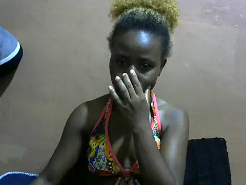 Snapshot of sexy-rosie chatting on 01-28-25, 03:25 sexy-rosie online show from 01-28-25, 03:25