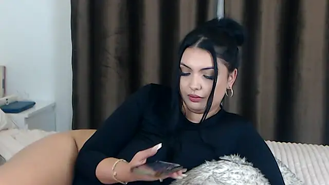 Snapshot of BriannaBk chatting on 01-07-25, 09:46 BriannaBk online show from 01-07-25, 09:46