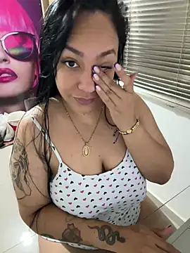 marta201 alfaro online show from 02-13-25, 01:37