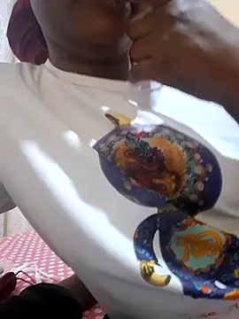 Freya 004 online show from 10-02-25, 06:48