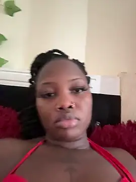 Snapshot of Queen_Arnah254 chatting on 05-06-26, 01:27 Queen Arnah254 online show from 05-06-26, 01:27