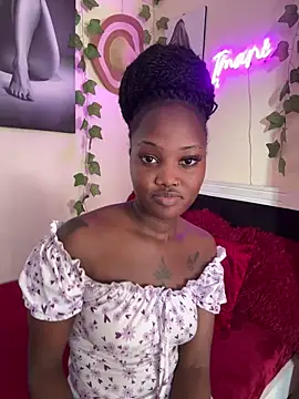 Snapshot of Queen_Arnah254 chatting on 05-20-26, 02:01 Queen Arnah254 online show from 05-20-26, 02:01