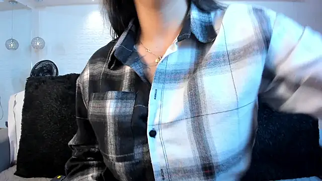 Snapshot of violet_scott chatting on 10-06-25, 10:45 violet scott online show from 10-06-25, 10:45