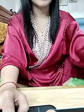 cream1299 online show from 02-19-25, 09:25