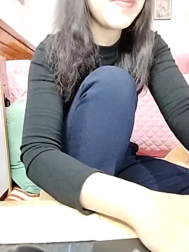 Snapshot of cream1299 chatting on 11-13-25, 03:16 cream1299 online show from 11-13-25, 03:16