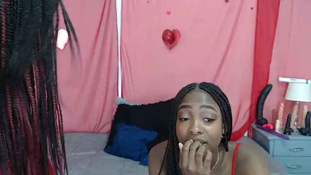 Nicole Colette  online show from 03-10-25, 12:15