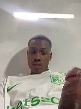 Snapshot of The_black1 chatting on 03-14-25, 08:17 The black1 online show from 03-14-25, 08:17