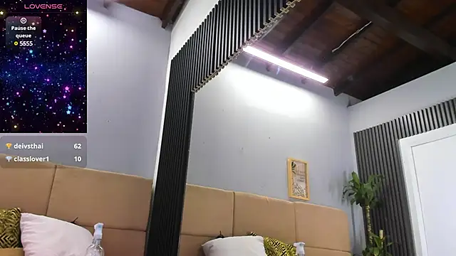 Camille Cedrik online show from 02-05-25, 02:51