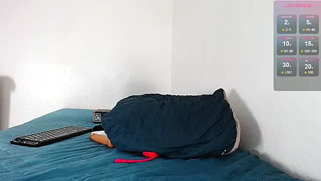 camilavagina24 online show from 01-14-25, 10:44