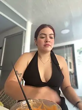 Chloee Evans1 online show from 12-31-24, 02:36