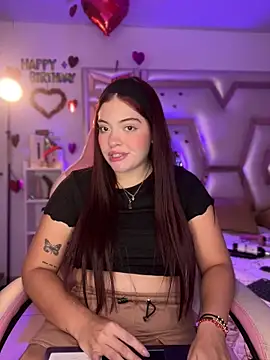 Chloee Evans1 online show from 02-20-25, 01:14