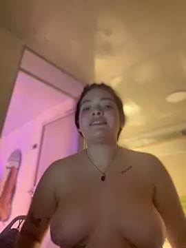 Chloee Evans1 online show from 03-01-25, 01:22