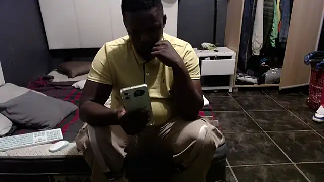 THEEBOSSTEE online show from 03-21-26, 11:08