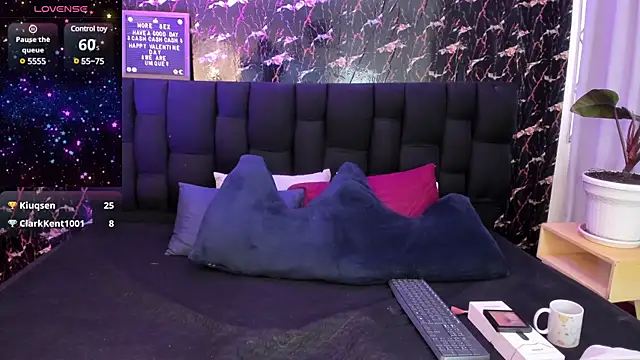 Elecktra sweet online show from 03-04-25, 07:22