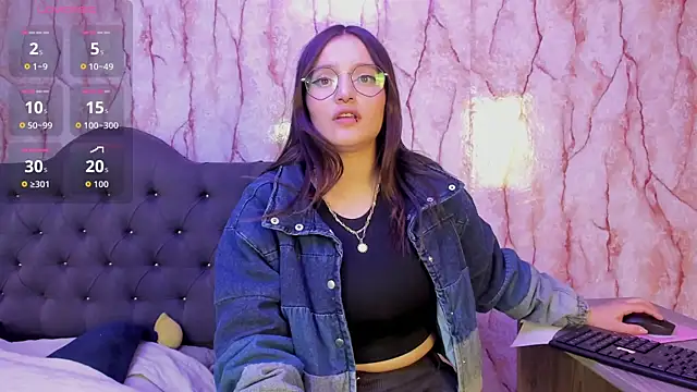 Snapshot of Elecktra_sweet chatting on 11-07-25, 08:09 Elecktra sweet online show from 11-07-25, 08:09