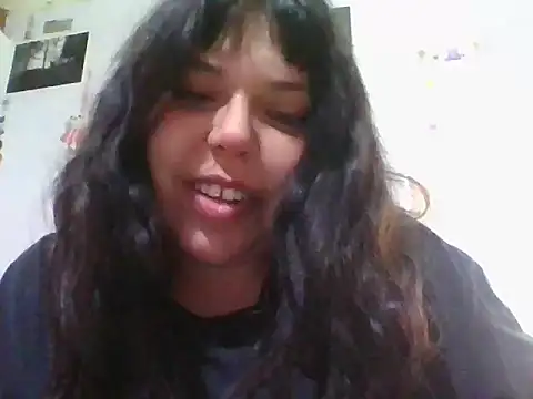 Snapshot of scarletttlove chatting on 06-27-26, 01:43 scarletttlove online show from 06-27-26, 01:43