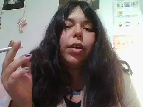 Snapshot of scarletttlove chatting on 07-11-26, 01:08 scarletttlove online show from 07-11-26, 01:08