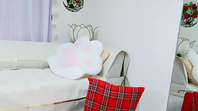 Snapshot of aaanyan chatting on 12-11-24, 02:52 aaanyan online show from 12-11-24, 02:52