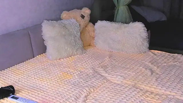 Sweeet Barbie online show from 10-27-25, 03:38