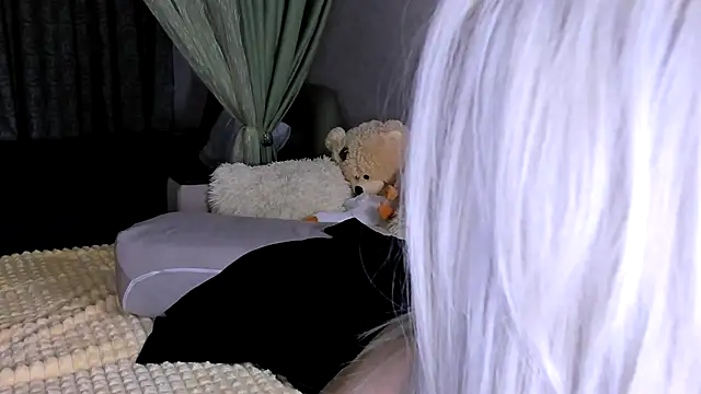 Sweeet Barbie online show from 11-27-25, 03:47