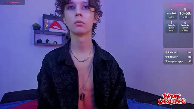 Vampirella GS online show from 12-25-24, 02:56