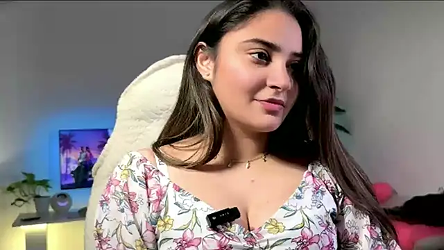 Snapshot of demieliss chatting on 02-10-26, 06:50 demieliss online show from 02-10-26, 06:50