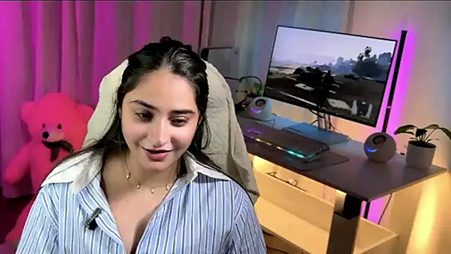 Snapshot of demieliss chatting on 02-12-26, 05:08 demieliss online show from 02-12-26, 05:08