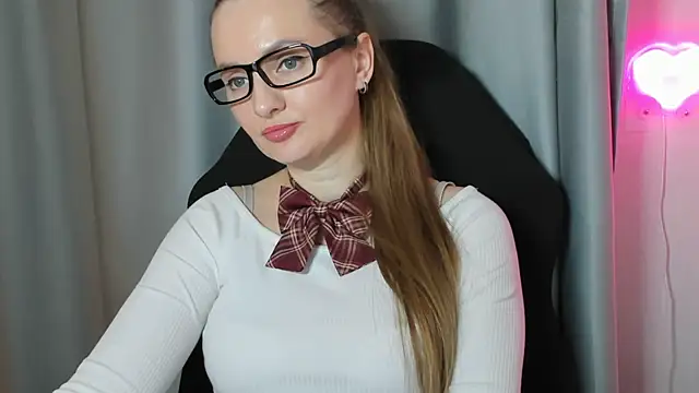 Viola sweet online show from 04-30-26, 08:57
