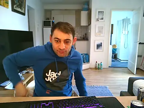 mihaimichael online show from 04-21-26, 01:06