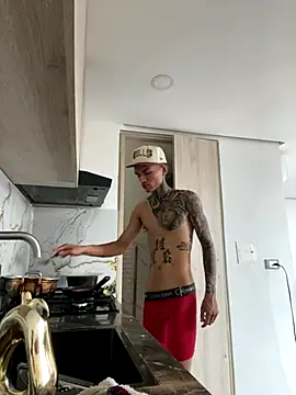 Herem369 online show from 10-27-25, 01:48