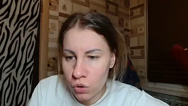 TherestlessKitty online show from 02-17-26, 10:16