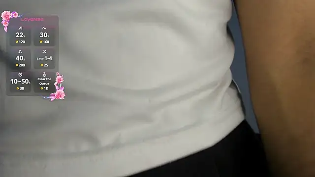 Snapshot of Samuel_Matthew chatting on 01-15-25, 03:11 Samuel Matthew online show from 01-15-25, 03:11