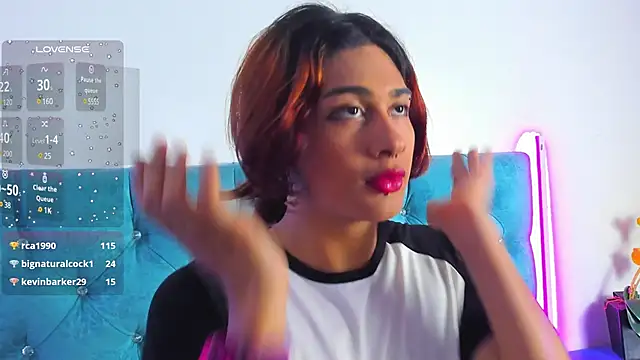 Snapshot of Samuel_Matthew chatting on 02-04-25, 08:56 Samuel Matthew online show from 02-04-25, 08:56