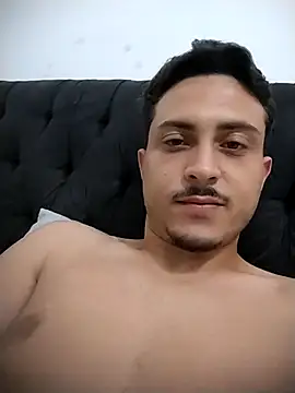 NJeffrvPeteb online show from 10-04-25, 01:25