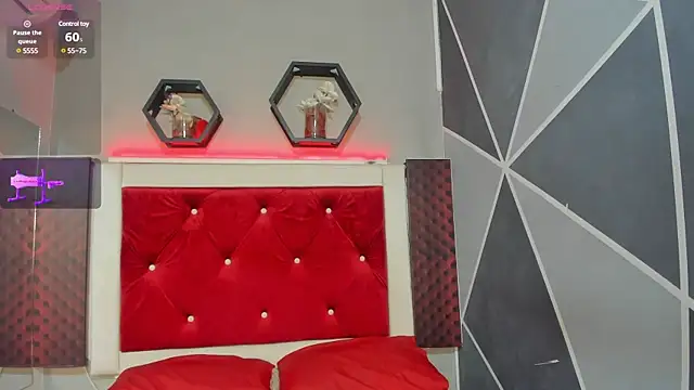 Karoll014 online show from 02-24-25, 11:54