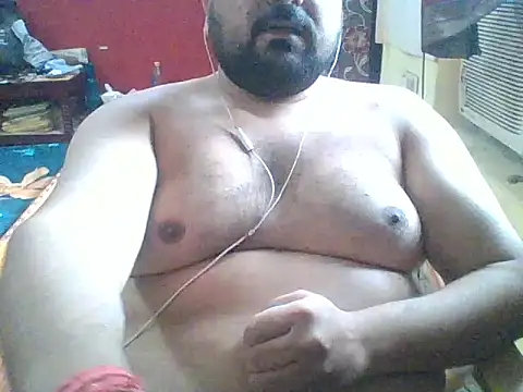 ARYANAVAILABLE online show from 09-20-25, 03:29