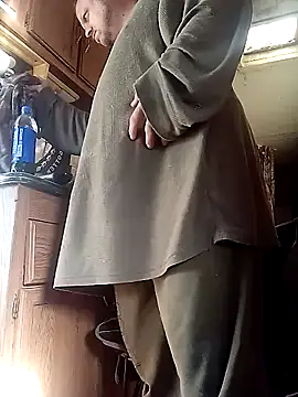 tjmacksjr online show from 12-17-24, 03:06