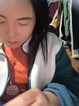 Snapshot of Sweetlove_77 chatting on 12-31-24, 01:08 Sweetlove 77 online show from 12-31-24, 01:08