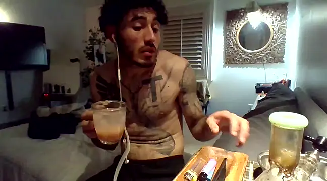 Snapshot of tengocanicas chatting on 12-05-24, 08:22 tengocanicas online show from 12-05-24, 08:22