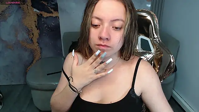 Cristal v 1 online show from 12-19-24, 03:07