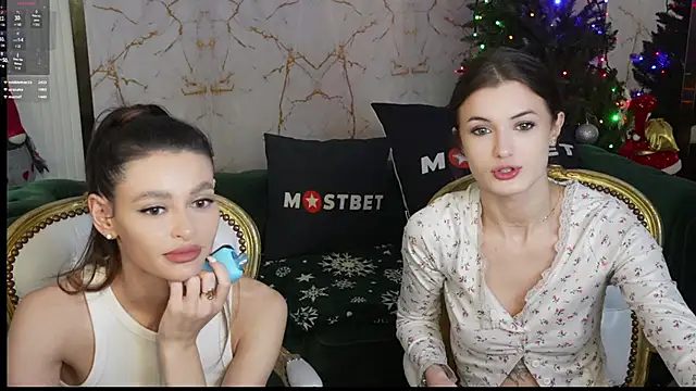 Britney054 online show from 01-09-25, 07:52