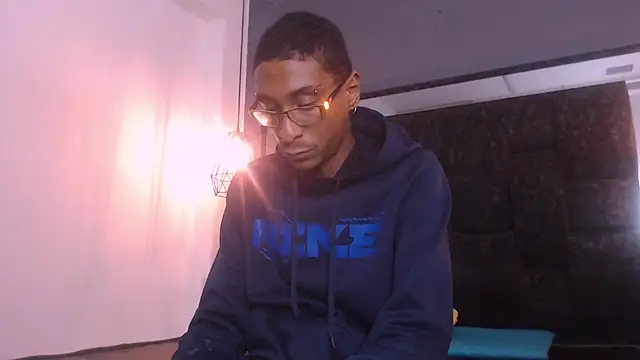 Jose Smoke online show from 02-15-25, 01:53