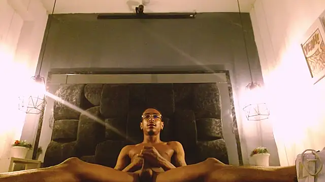 Jose Smoke online show from 02-17-25, 09:03