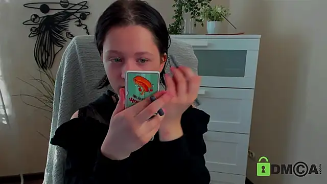 Alina Mills online show from 02-21-25, 10:50