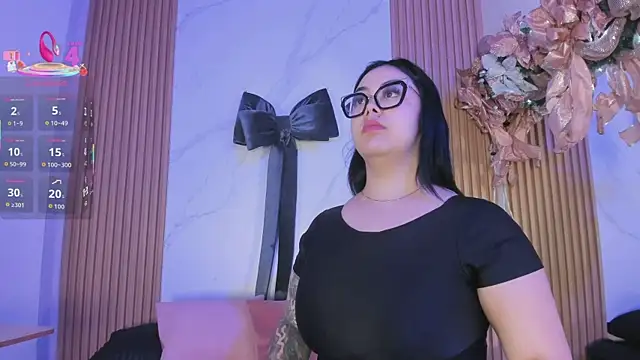 juicy led  online show from 12-18-25, 11:16