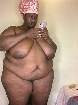 bustytitsxxx online show from 06-25-26, 04:23