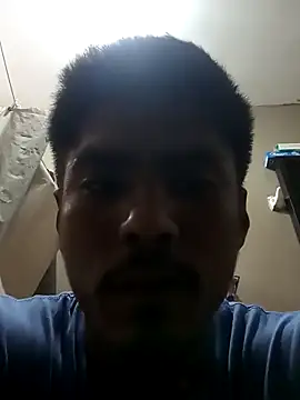 Snapshot of Aqua2312 chatting on 04-04-26, 10:18 Aqua2312 online show from 04-04-26, 10:18