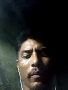 Snapshot of Aqua2312 chatting on 04-05-26, 10:23 Aqua2312 online show from 04-05-26, 10:23