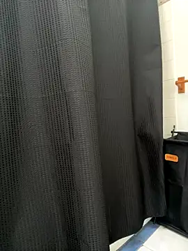 Snapshot of Goddess_Nafeesha chatting on 10-10-25, 03:44 Goddess Nafeesha online show from 10-10-25, 03:44